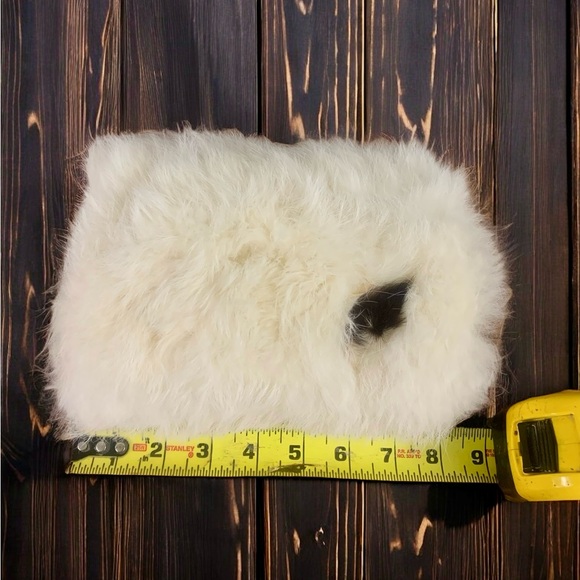 Vintage Real Fur Cream Hand Warmer and Mask Set - Picture 13 of 14